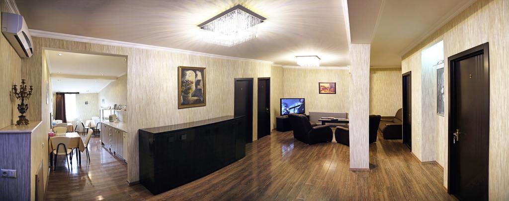Rondo Hotel Tbilisi Exterior foto
