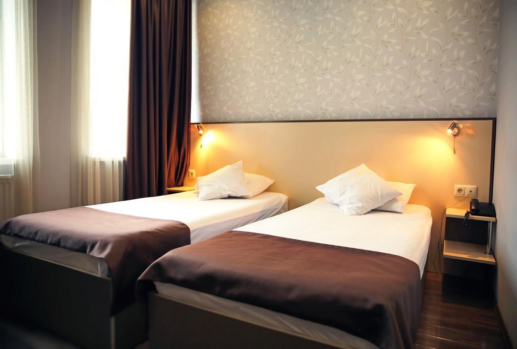 Rondo Hotel Tbilisi Zimmer foto
