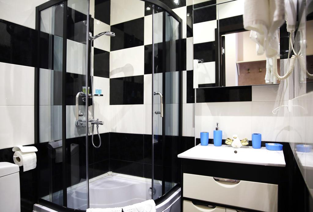 Rondo Hotel Tbilisi Zimmer foto